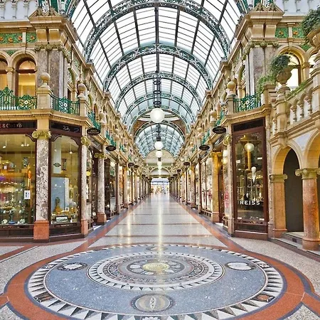 -75acr- Setup For Your Relaxed & Amazing Лидс