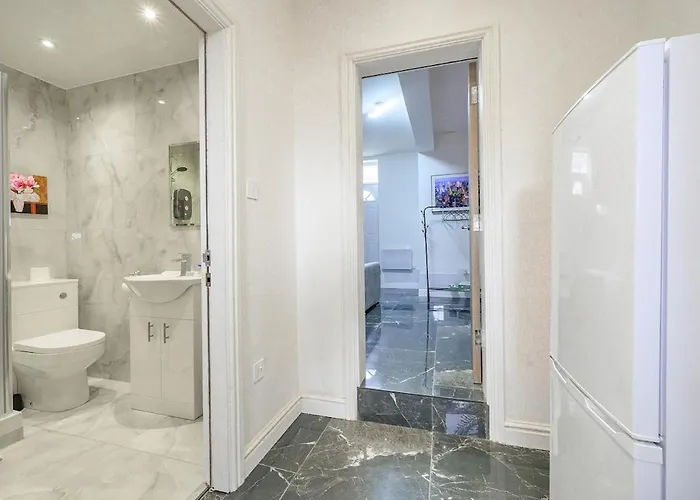 -75acr- Setup For Your Relaxed & Amazing * Лідс